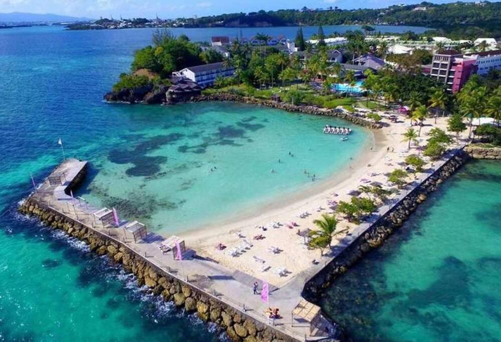 Blue Lagoon Appart En Residence Acces Plage 르 고지에 외부 사진