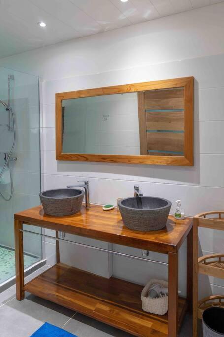 Blue Lagoon Appart En Residence Acces Plage 르 고지에 외부 사진